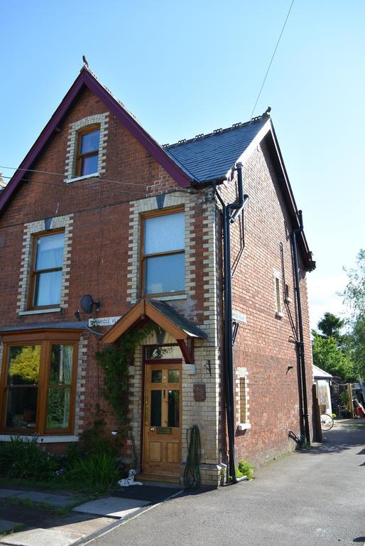 Primrose Villa Self Catering Bnb Monmouth Exterior foto